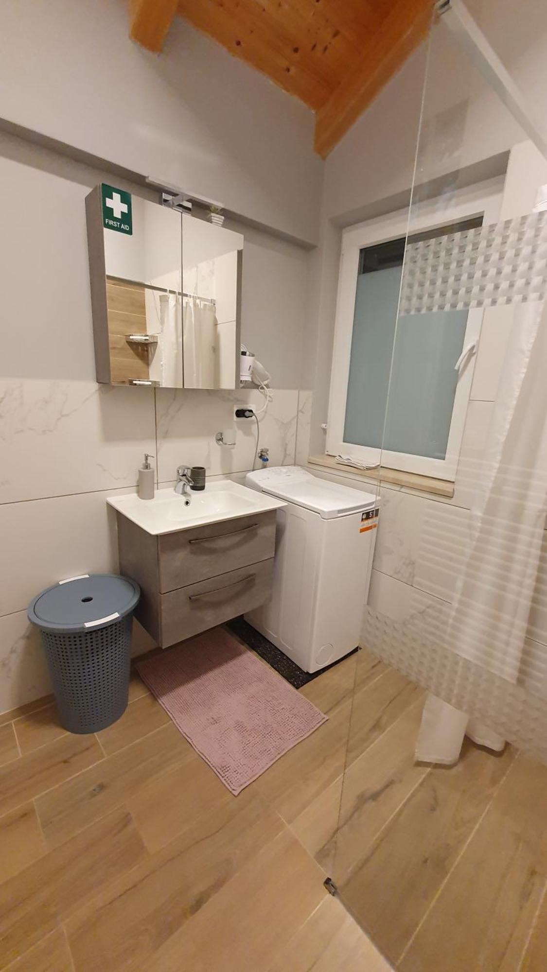 Ancora- Sabina Apartma *